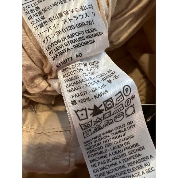 Levis Scrunchie Utility Jumpsuit Playsuit Tapioca S - Picture 10 of 10